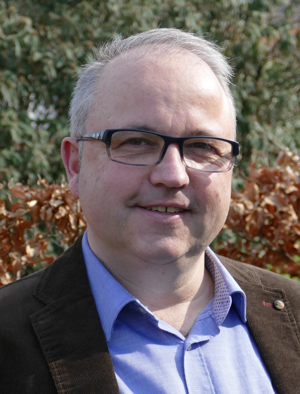 Diplom-Verwaltungsbetriebswirt Christian Schiwiaka Diplom-Verwaltungsbetriebswirt Christian Schiwiaka